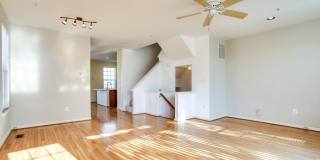 100 PENWICK Circle Gallery 5