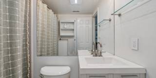 1812 VERNON ST NW #34 Gallery 22