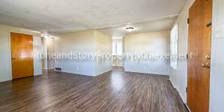 3 bedroom 1.5 bath near 17th & Fairlawn Gallery 5