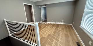 Large Updated 3 Bedroom/2 Bath Duplex in Lee's Summit Large Updated 3 Bedroom/2 Bath Duplex in Lee's Summit Gallery 6