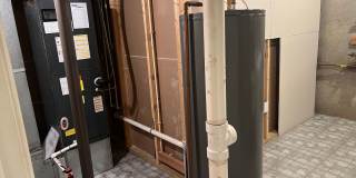 Spacious Townhome Close To EVERYTHING Gallery 17