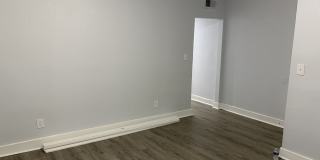 815 W 35th St Gallery 3