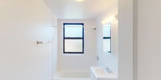 5237-5245 S. Kenwood Avenue Gallery 7