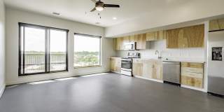 202 Railside Gallery 14