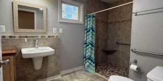 130 SPRINGWOOD Drive unit: Rental Unit Gallery 12