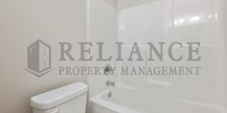 208 W May St Gallery 27