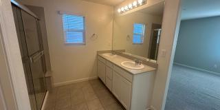 Charming 3 bedroom, 2.5 bath house! Gallery 15