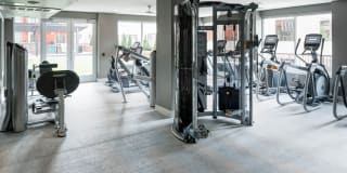 Radius Uptown Apartments Gallery 23