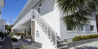 935 Bay Dr Gallery 1