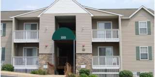 One Bedroom Condo in North Stafford Gallery 1