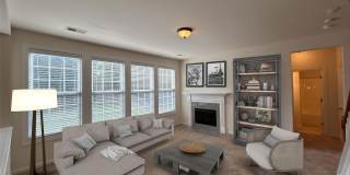 16110 Cloverleaf Court Gallery 6