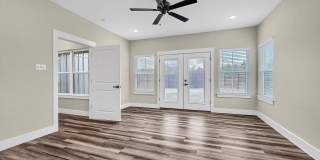 521 Saucer Dr Gallery 21