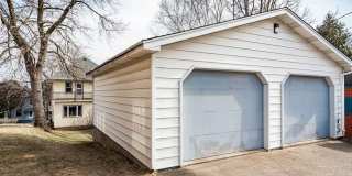 Available October - 3 Bedroom House with a Huge Garage! Gallery 19