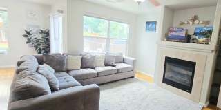 3BR/2.5BA Englewood House, Cherry Creek Schools & Park Access Gallery 9