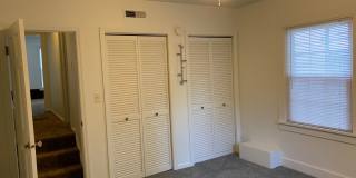 2-bed home across from Glenn Park! Gallery 16