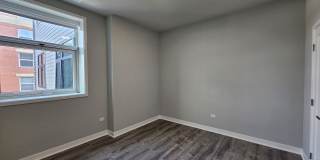2807 S Halsted Street Gallery 22