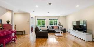 17 Skymark Court Gallery 4