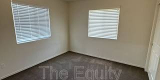 2931 North Crowe Street Gallery 10