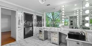 Unique, Charming and Spacious Fayetteville Home! Gallery 14