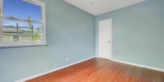 164-38 76th Road Gallery 11