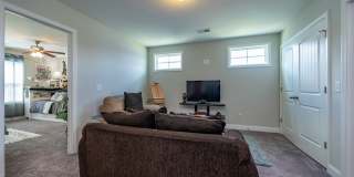 Rare Lake Murray rental located in Lexington! Fully Furnished 6 month lease Gallery 18