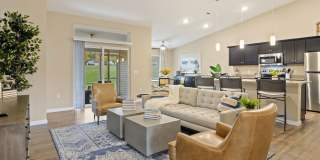 Redwood Avon Lake Gallery 9