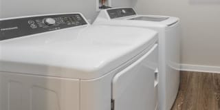 Verso Luxury Apartments Gallery 52