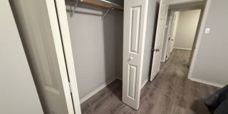 Stonegate Complex -- Fully Furnished and Utilities Included! Gallery 22