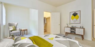 Summit At Warner Center Gallery 100