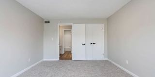 The Onyx Hoover Apartments Gallery 76