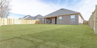 219 S Geranium Lane Gallery 2