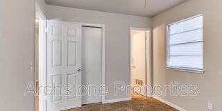 1424 Tanglewood Dr Gallery 29