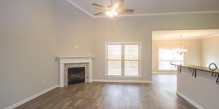 Gorgeous Corner-Lot Home in Canebrake Club – Lawn Care Included Gallery 4