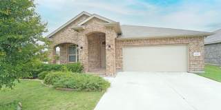 FOR LEASE! 3 Bedroom + Office, 2 Bath, 2 Car Garage, Brick Home on Corner Lot in Ranches West Gallery 1