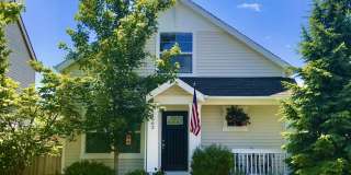 Beautifully remodeled DuPont 2 bedroom 2 bath house with A/C Gallery 1