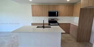 1305 NW 4th Terrace 1305, Florida City, FL 33034 - 3483 Gallery 1