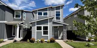 MOVE-IN SPECIAL - Stunning Butternut Creek Home with Bonus Room & 2-Car Garage Gallery 1