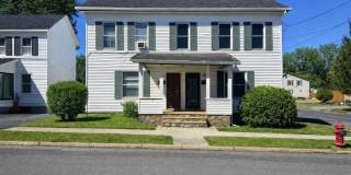 24 Bennett Street unit: 24 Gallery 1