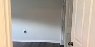 2314 Glendale Terrace Gallery 16