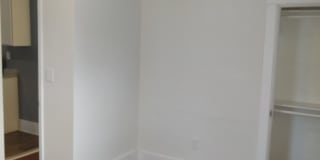 24 Banks St Gallery 14