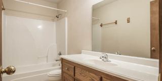 40 Marie Lane Gallery 8