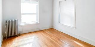 1825-39 W Foster / 5131-37 N Wolcott Gallery 41