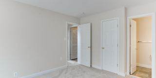1008 HAMPTON Street Gallery 17