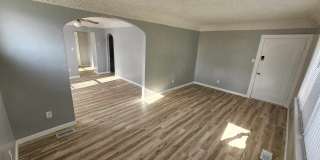 2401 Burnside Ave - Downstairs Gallery 1