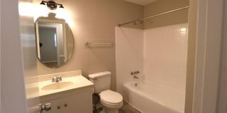2316 Silas Creek Parkway 2316 Silas Creek Parkway Gallery 9