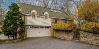 565 UPPER PIKE CREEK Road Gallery 1