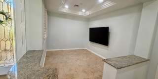 Age Restricted, Clubhouse, COMMUNITY Golf, COMMUNITY Pool, COMMUNITY Spa, Exercise Room, Fitness Center, Guard Gated, Indoor Pool, Indoor Spa Gallery 15