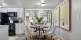 Sheridan Springs Apartments Gallery 6