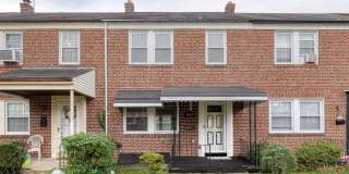 Stunning, fully renovated 3bd 2bth home Gallery 1