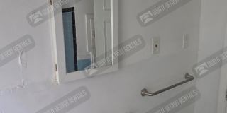 18627 Curtis St Gallery 21